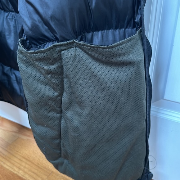 Pull&Bear Men’s Black Puffer Jacket - Picture 5 of 9